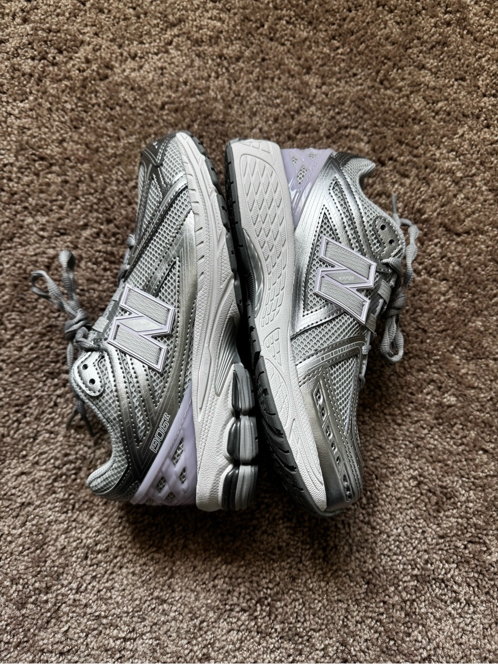 New Balance Youth 6/ Women’s 7.5 1906 Running Sneakers GC1906CX Grey Purple NWT